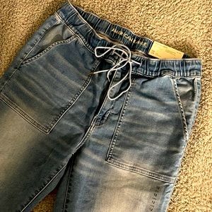 NWT American Eagle Stretch Denim Joggers